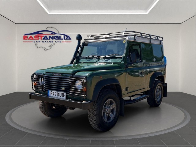 LAND ROVER DEFENDER 90