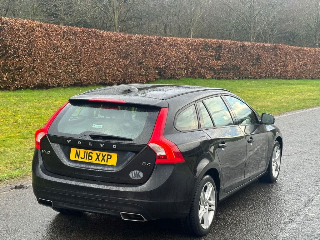 VOLVO V60