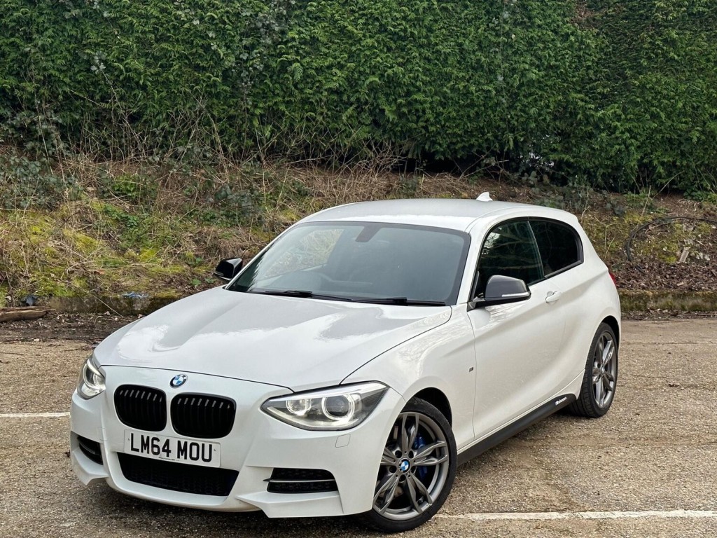 BMW 1 SERIES