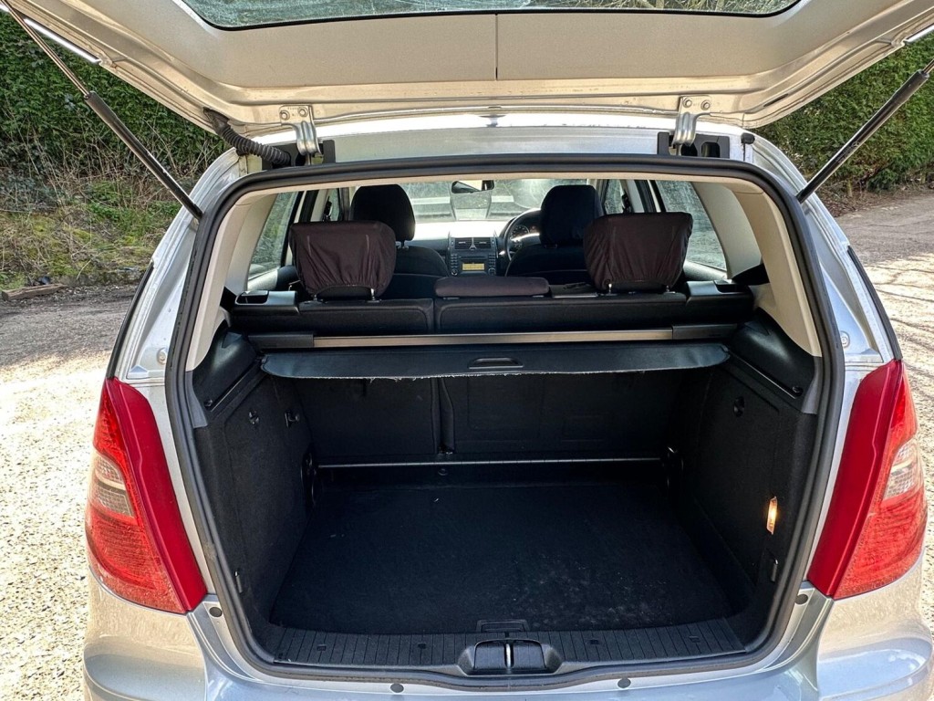 MERCEDES-BENZ A CLASS