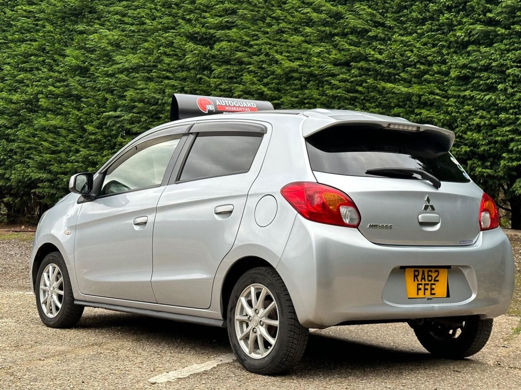 MITSUBISHI MIRAGE