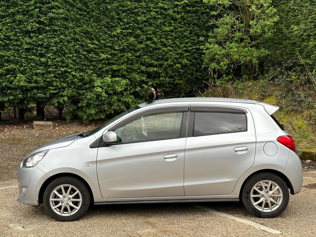 MITSUBISHI MIRAGE