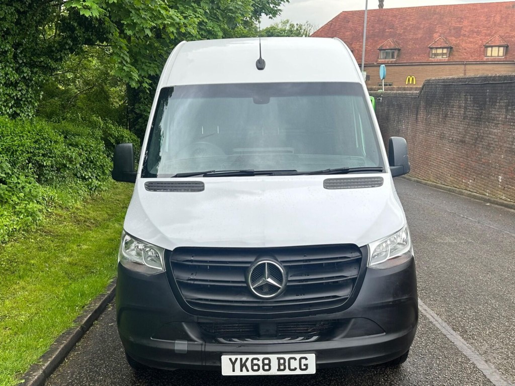 MERCEDES-BENZ SPRINTER