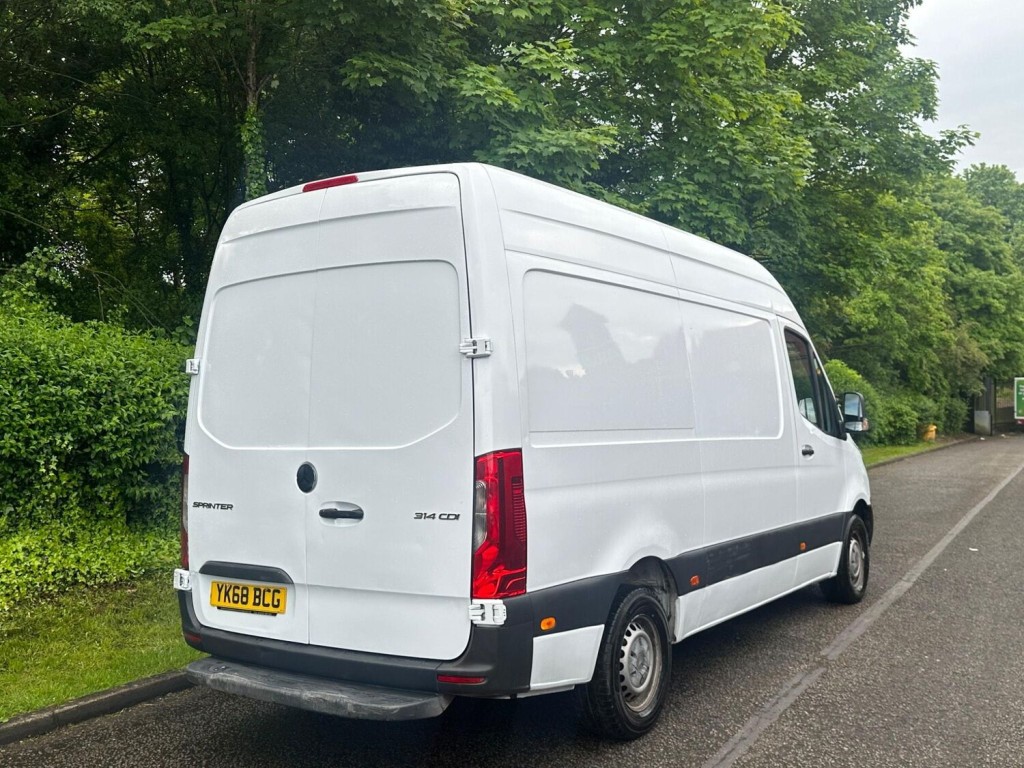 MERCEDES-BENZ SPRINTER