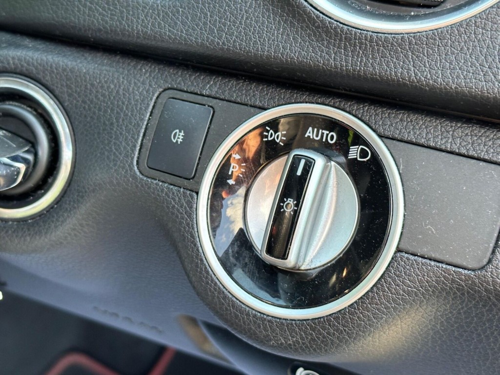 View MERCEDES-BENZ C CLASS 1.6 C180 BlueEfficiency AMG Sport Plus G-Tronic+ Euro 5 (s/s) 2dr