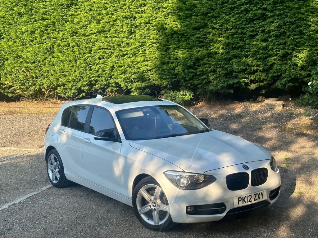 BMW 1 SERIES