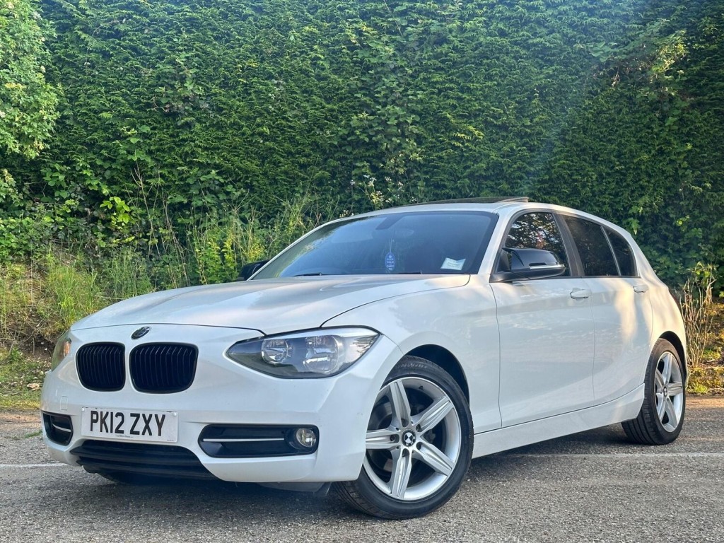 BMW 1 SERIES