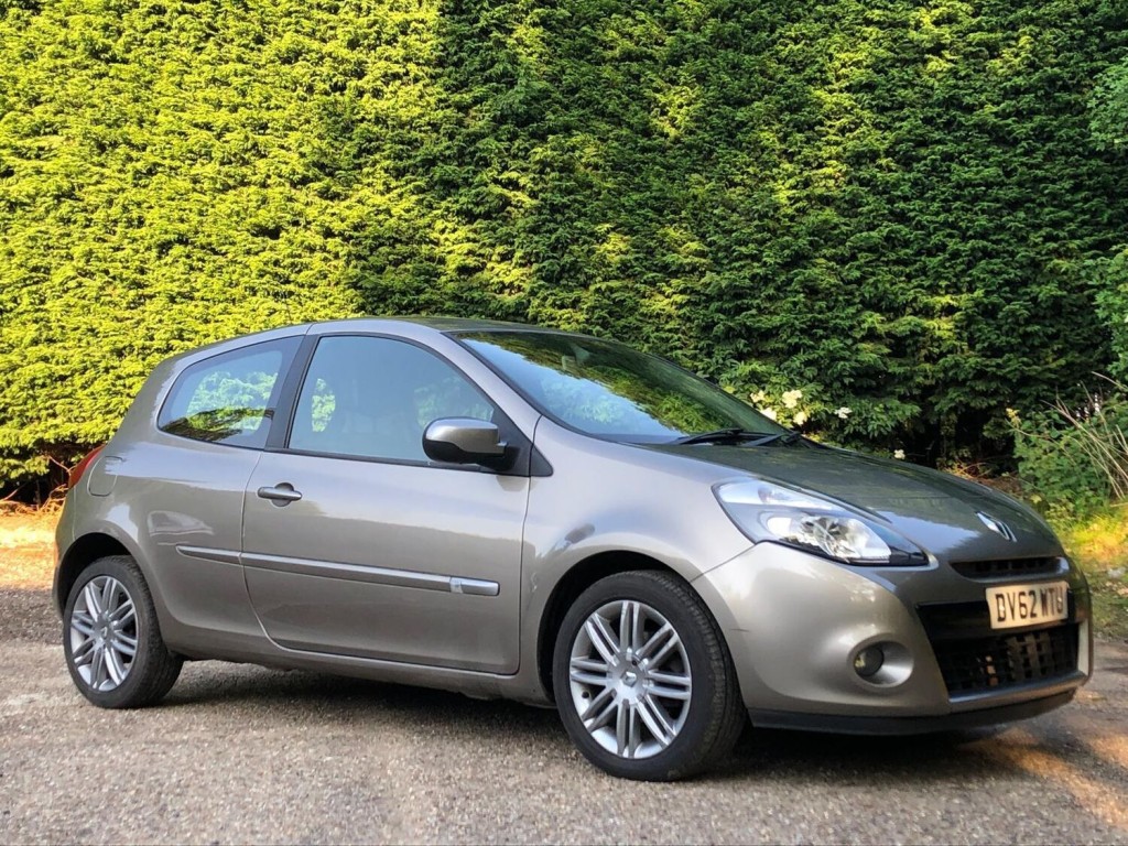 RENAULT CLIO