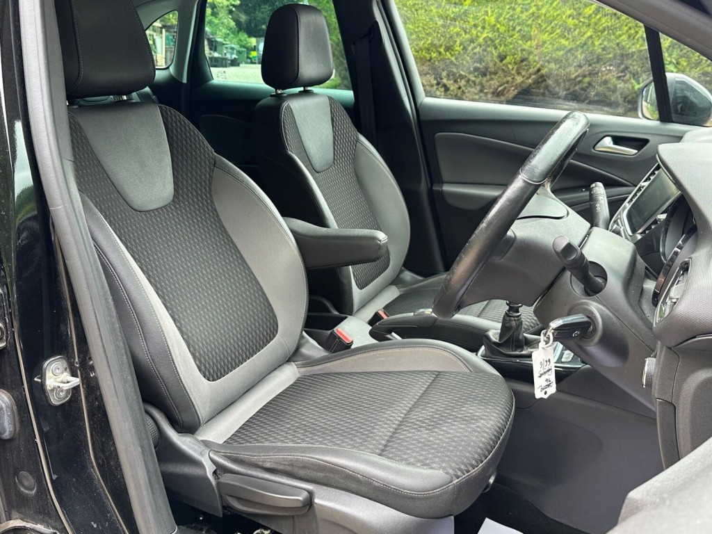 VAUXHALL CROSSLAND X