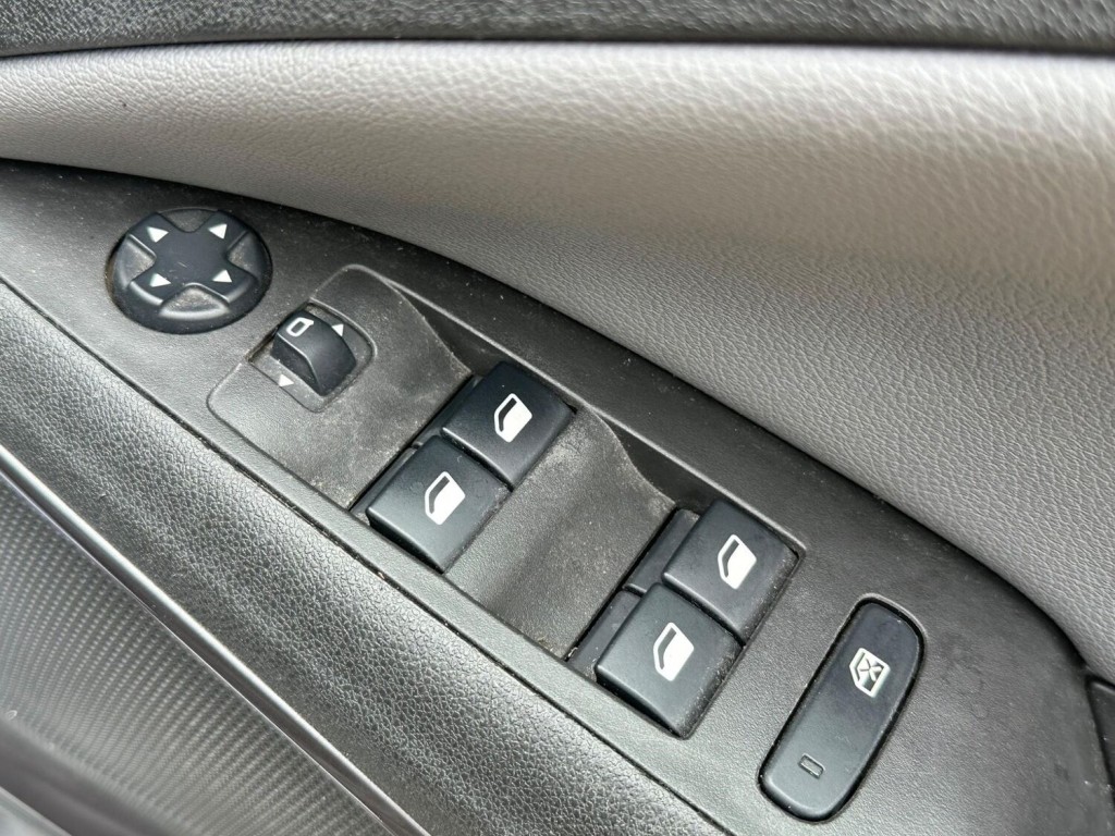 VAUXHALL CROSSLAND X