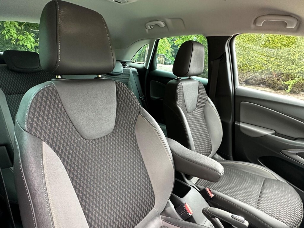 VAUXHALL CROSSLAND X