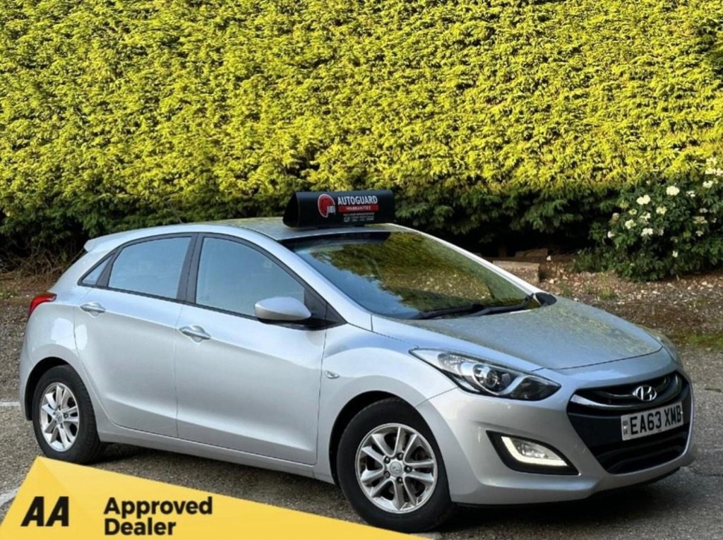 View HYUNDAI I30 1.4 Active Euro 5 5dr