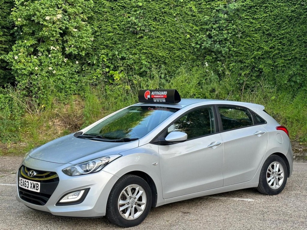 HYUNDAI I30