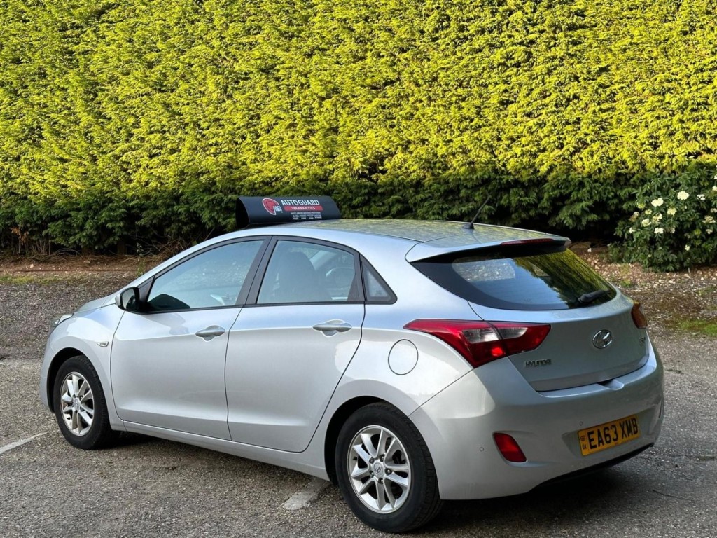 HYUNDAI I30