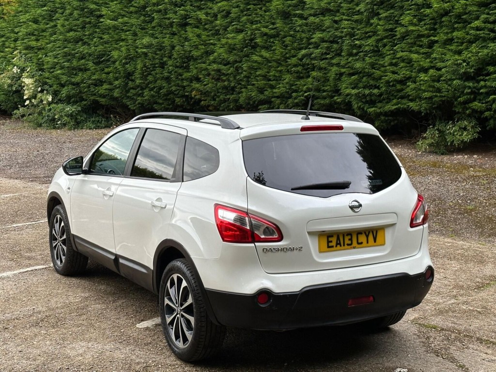 NISSAN QASHQAI+2