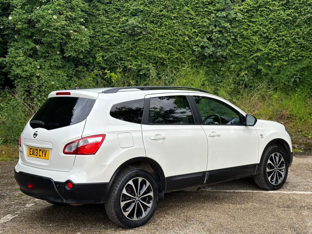 NISSAN QASHQAI+2