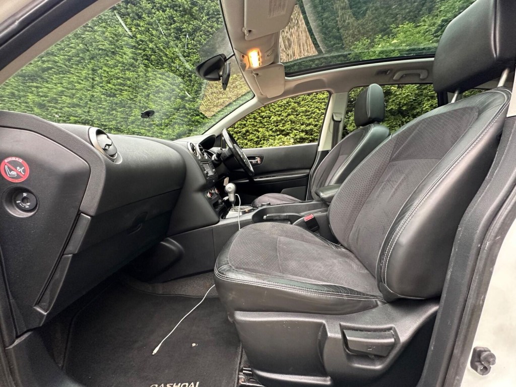 NISSAN QASHQAI+2