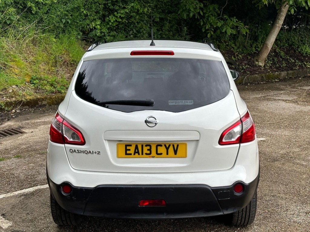 NISSAN QASHQAI+2
