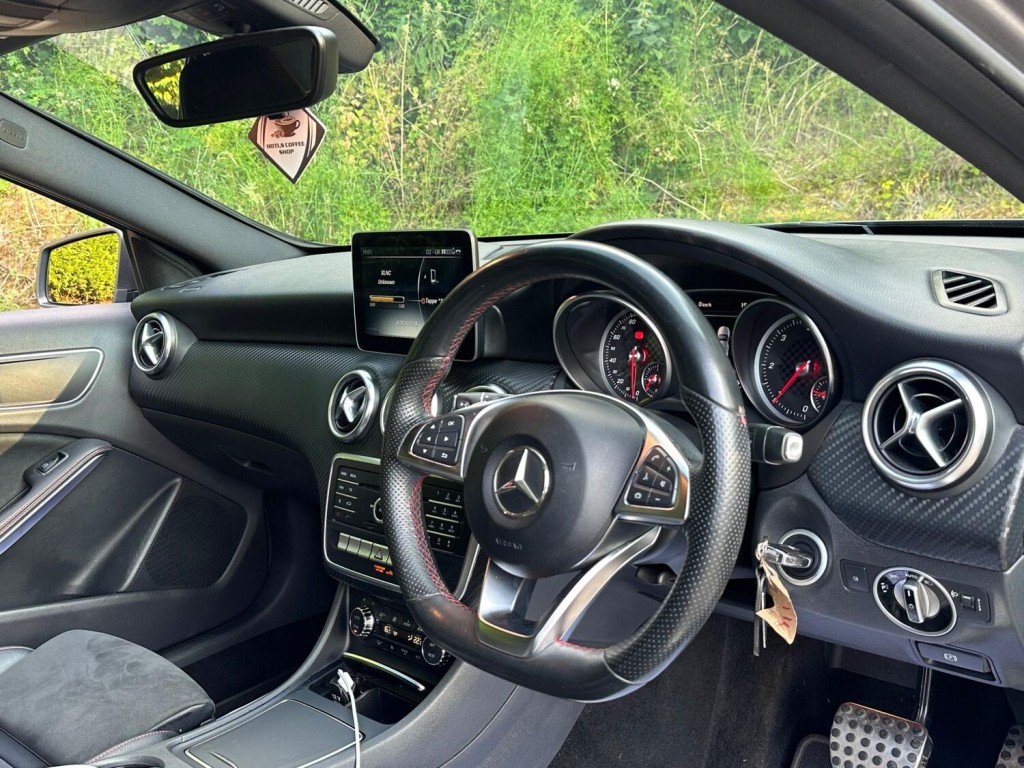 View MERCEDES-BENZ A CLASS 1.5 A180d AMG Line 7G-DCT Euro 6 (s/s) 5dr