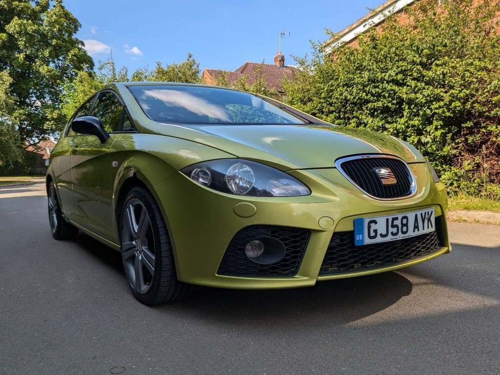 View SEAT LEON 2.0 TDI FR Euro 4 5dr