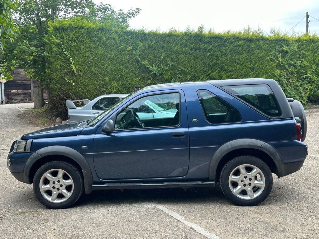 LAND ROVER FREELANDER