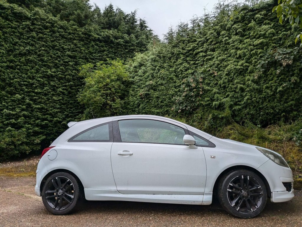 VAUXHALL CORSA