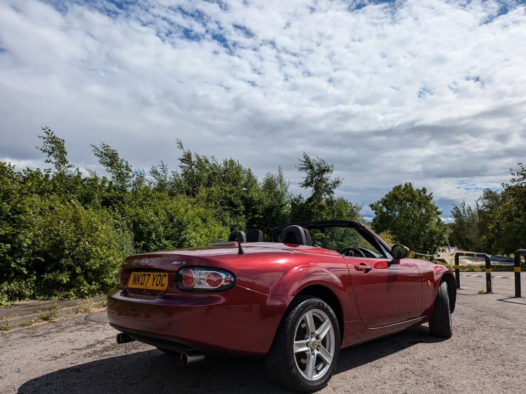 MAZDA MX-5
