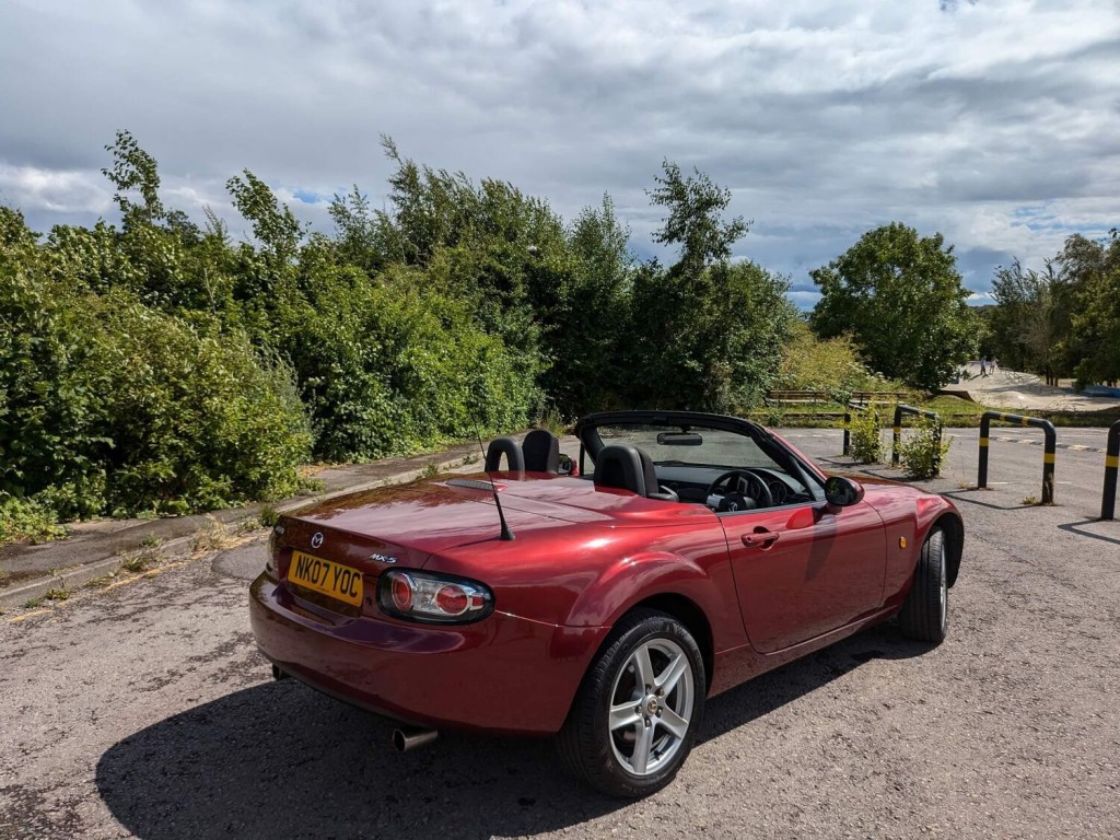MAZDA MX-5