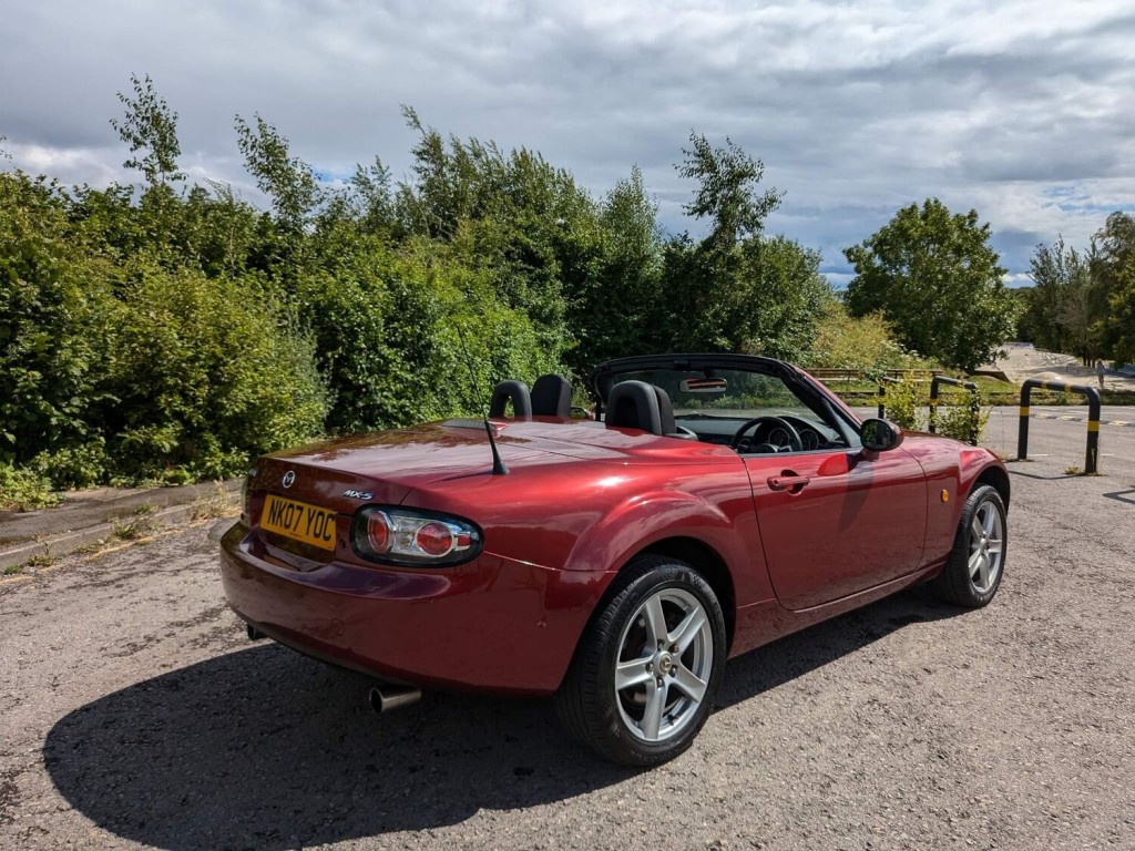 MAZDA MX-5
