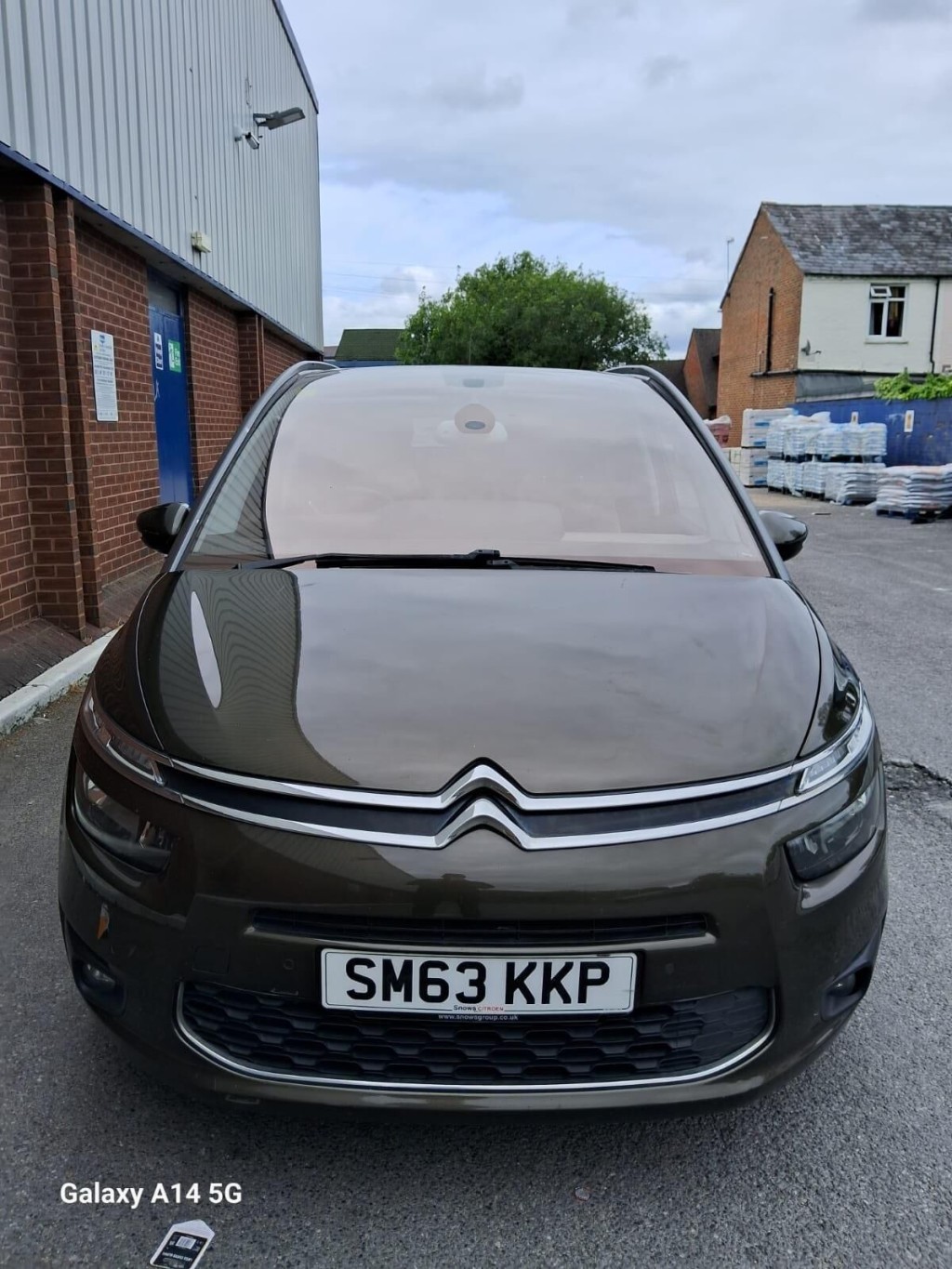 View CITROEN C4 1.6 e-HDi Airdream Exclusive+ ETG6 Euro 5 (s/s) 5dr