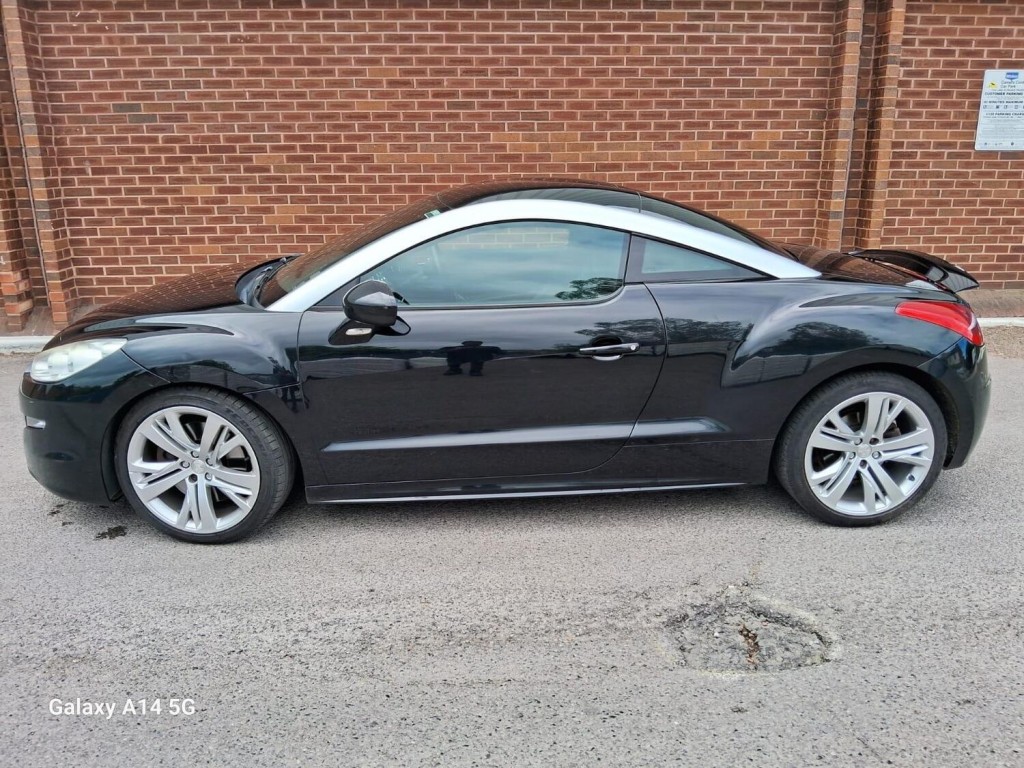 PEUGEOT RCZ