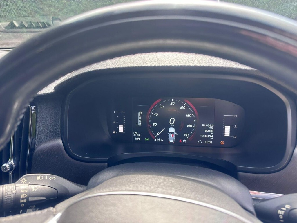 VOLVO V90 CROSS COUNTRY