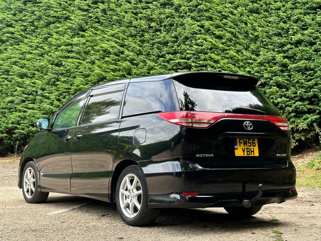 TOYOTA ESTIMA