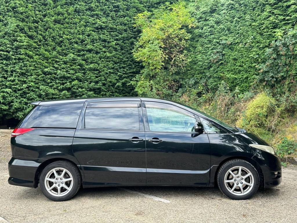TOYOTA ESTIMA
