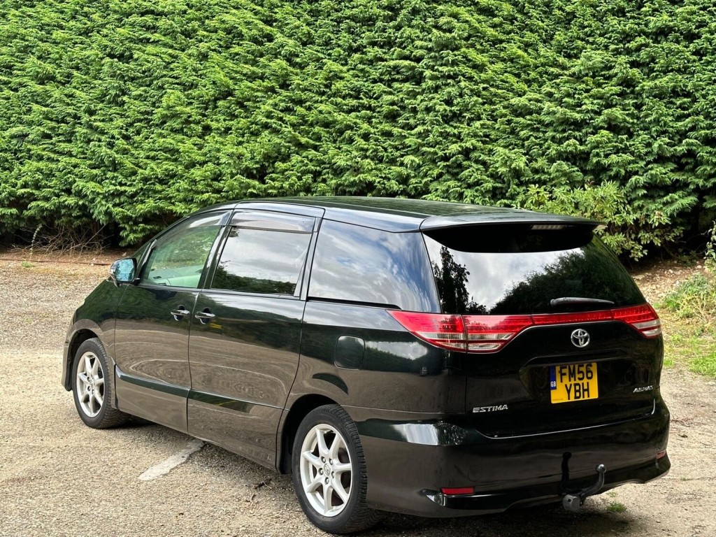 TOYOTA ESTIMA