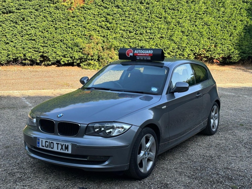 BMW 1 SERIES