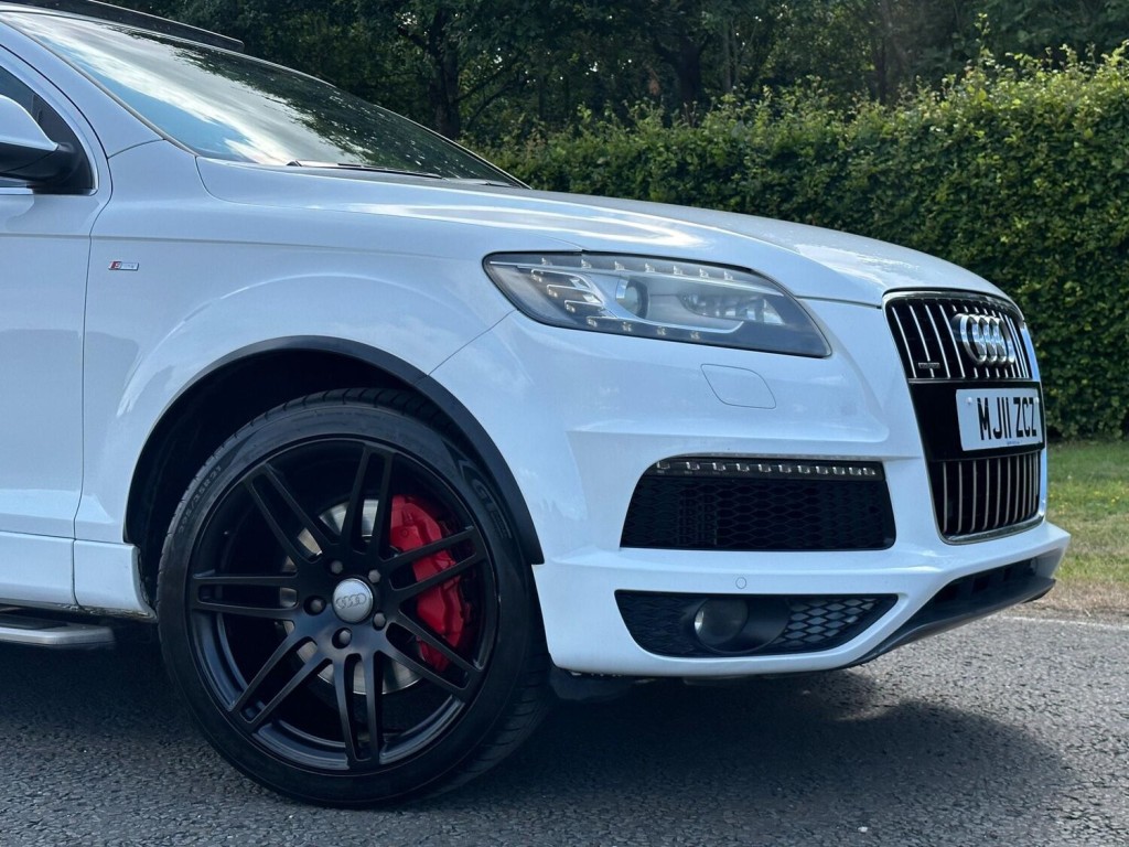 AUDI Q7