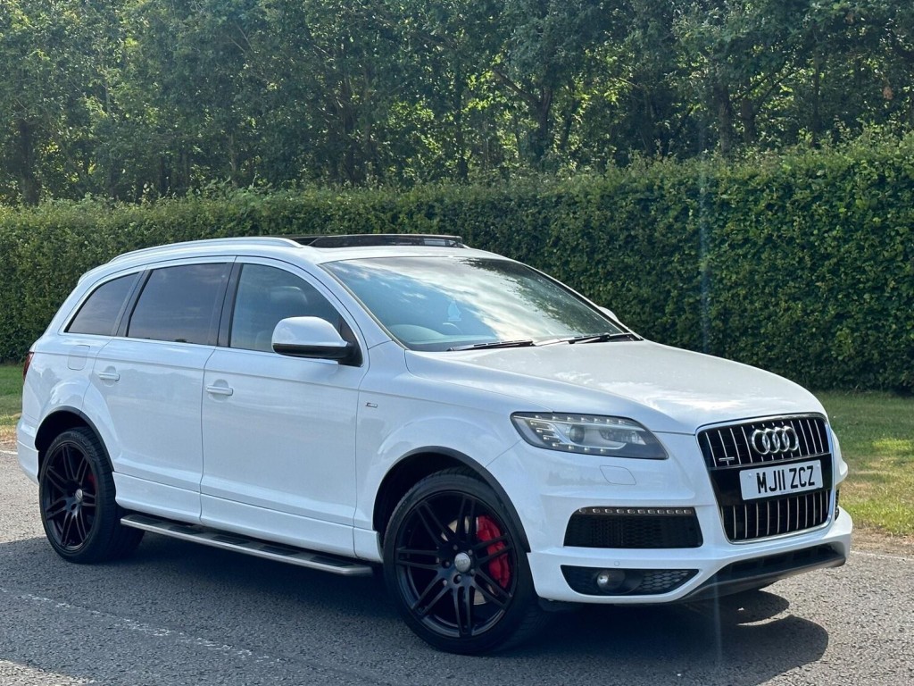 View AUDI Q7 3.0 TDI V6 S line Tiptronic quattro Euro 5 5dr