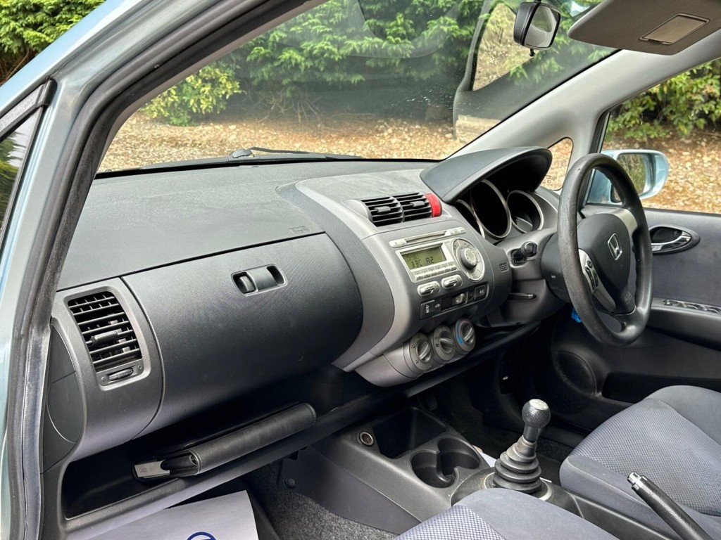 View HONDA JAZZ 1.4 i-DSI SE 5dr