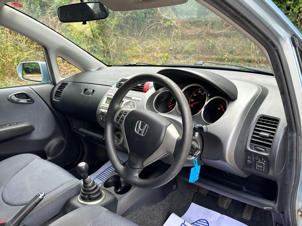 HONDA JAZZ