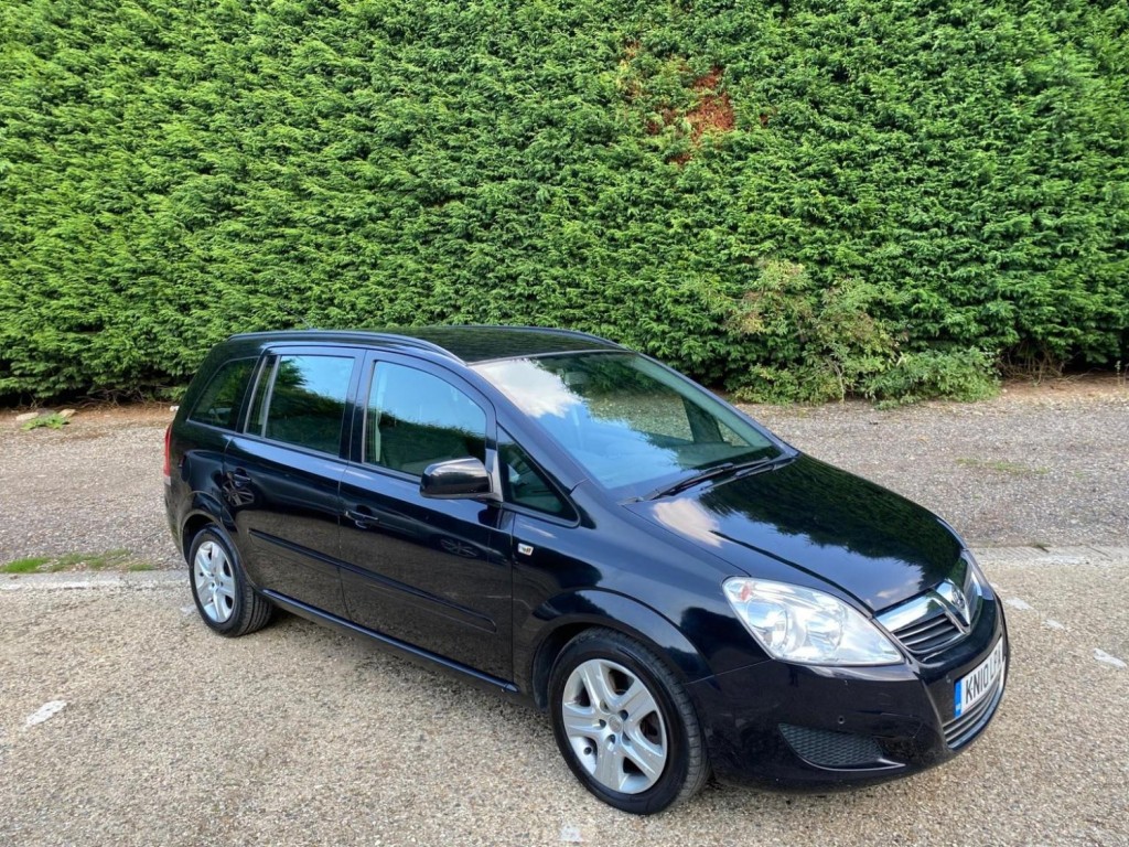 View VAUXHALL ZAFIRA 1.9 CDTi Exclusiv Euro 4 5dr