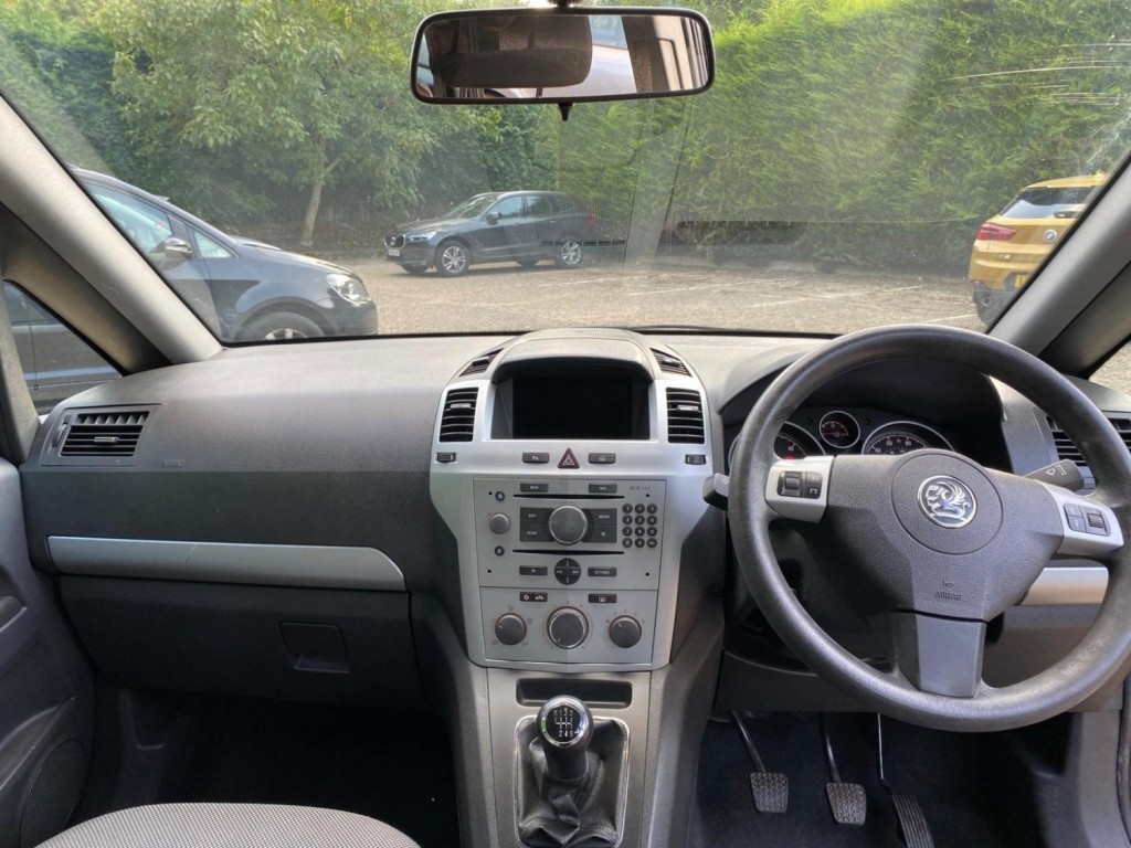 VAUXHALL ZAFIRA