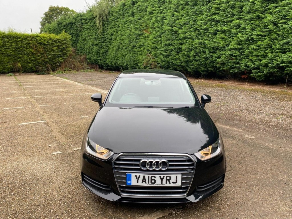 AUDI A1