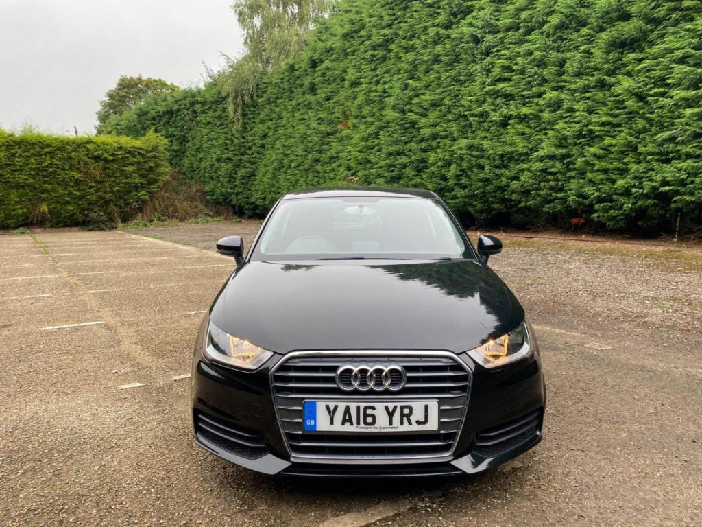AUDI A1