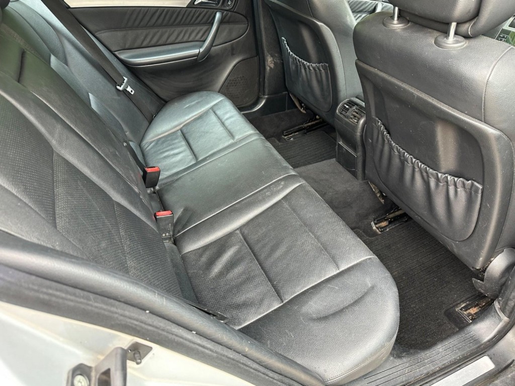 MERCEDES-BENZ C CLASS