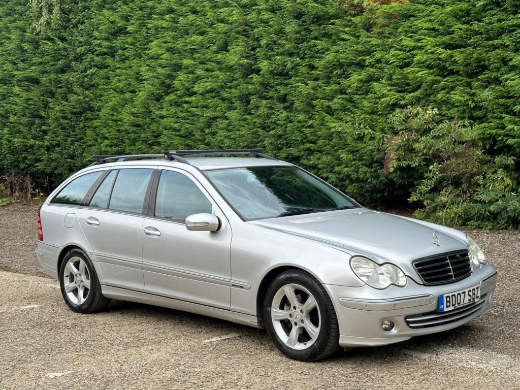 View MERCEDES-BENZ C CLASS 2.1 C220 CDI Avantgarde SE 5dr