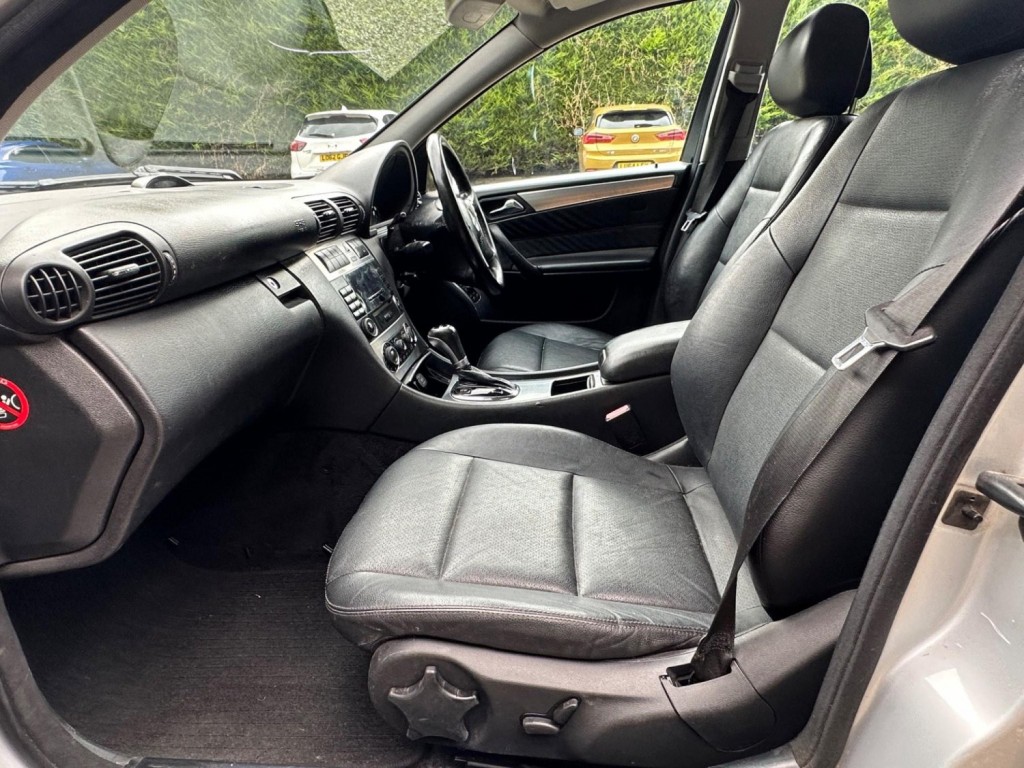 MERCEDES-BENZ C CLASS