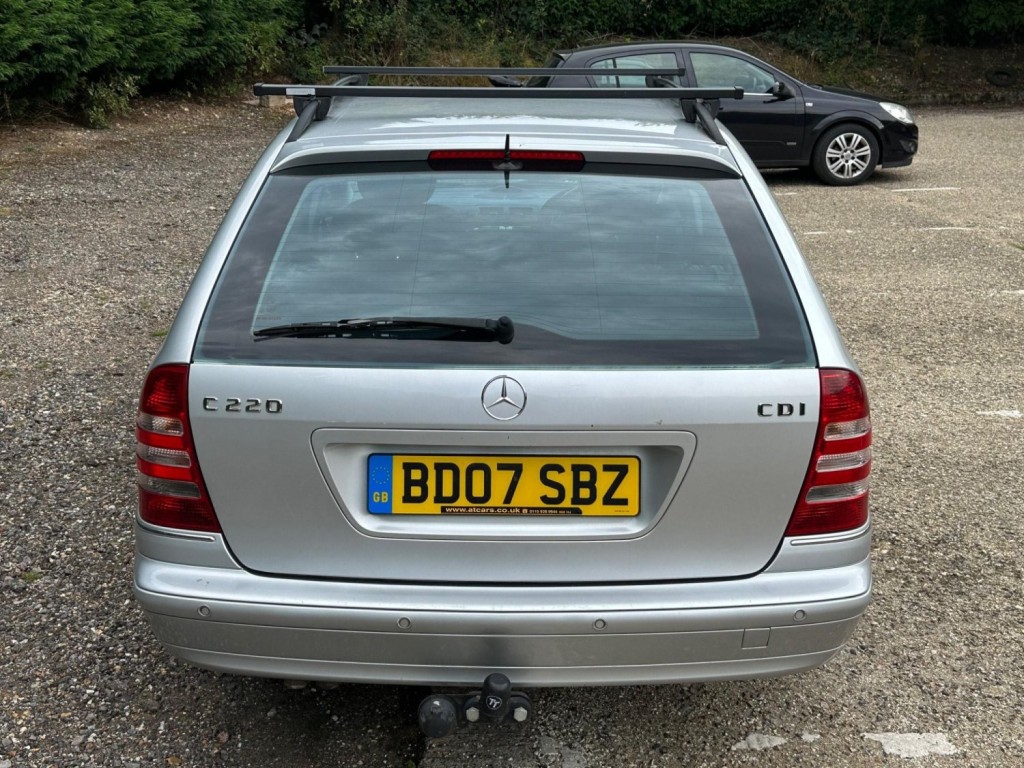 View MERCEDES-BENZ C CLASS 2.1 C220 CDI Avantgarde SE 5dr