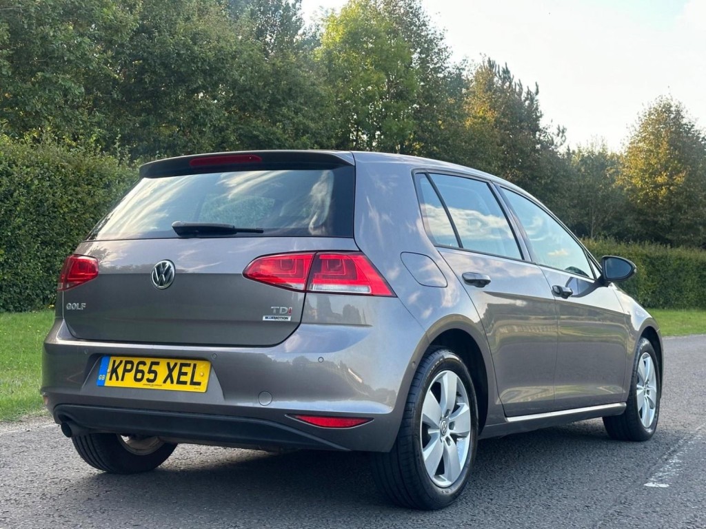 View VOLKSWAGEN GOLF 1.6 TDI BlueMotion Tech Match Euro 6 (s/s) 5dr