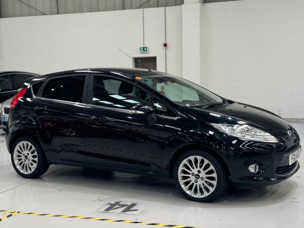 View FORD FIESTA 1.4 Titanium 5dr
